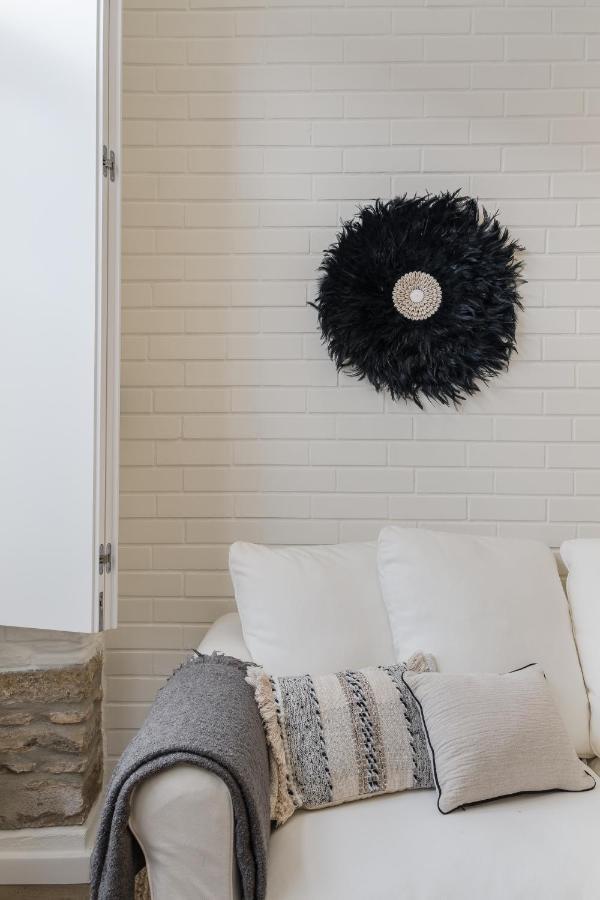 Casa Boma Lisboa - Design Apartment With Private Vegetal Terrace - Lapa VII Bagian luar foto
