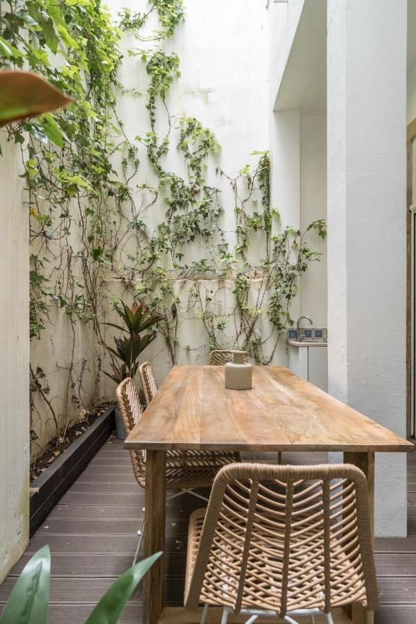 Casa Boma Lisboa - Design Apartment With Private Vegetal Terrace - Lapa VII Bagian luar foto